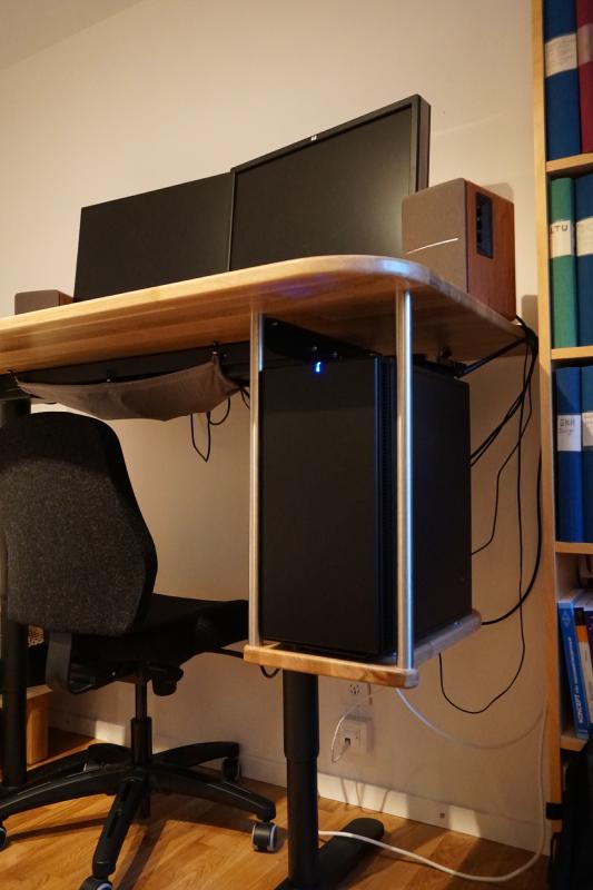 Sit stand desk with computer shelf • GN Tech